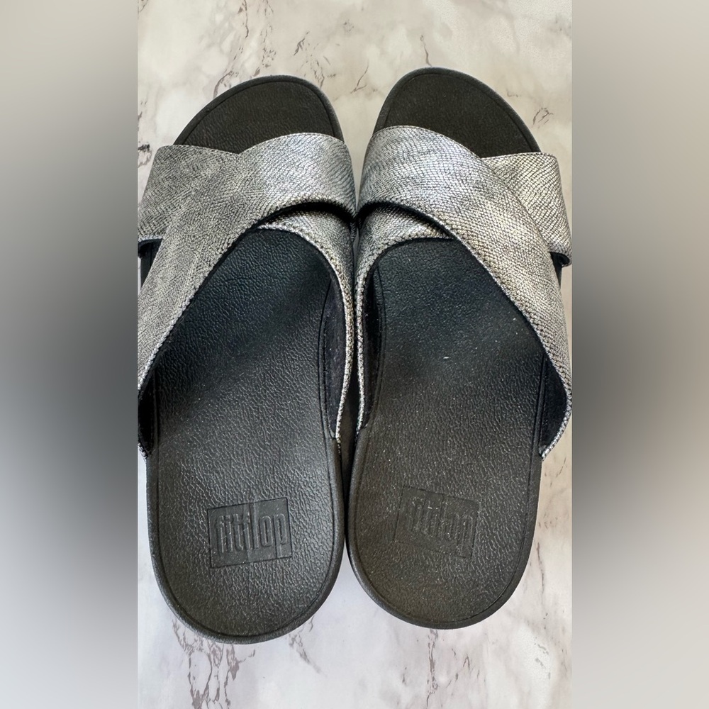 FitFlop Lulu Lustra Cross Slide Wedge silver/black Sandal Sz 7 - Picture 4 of 12